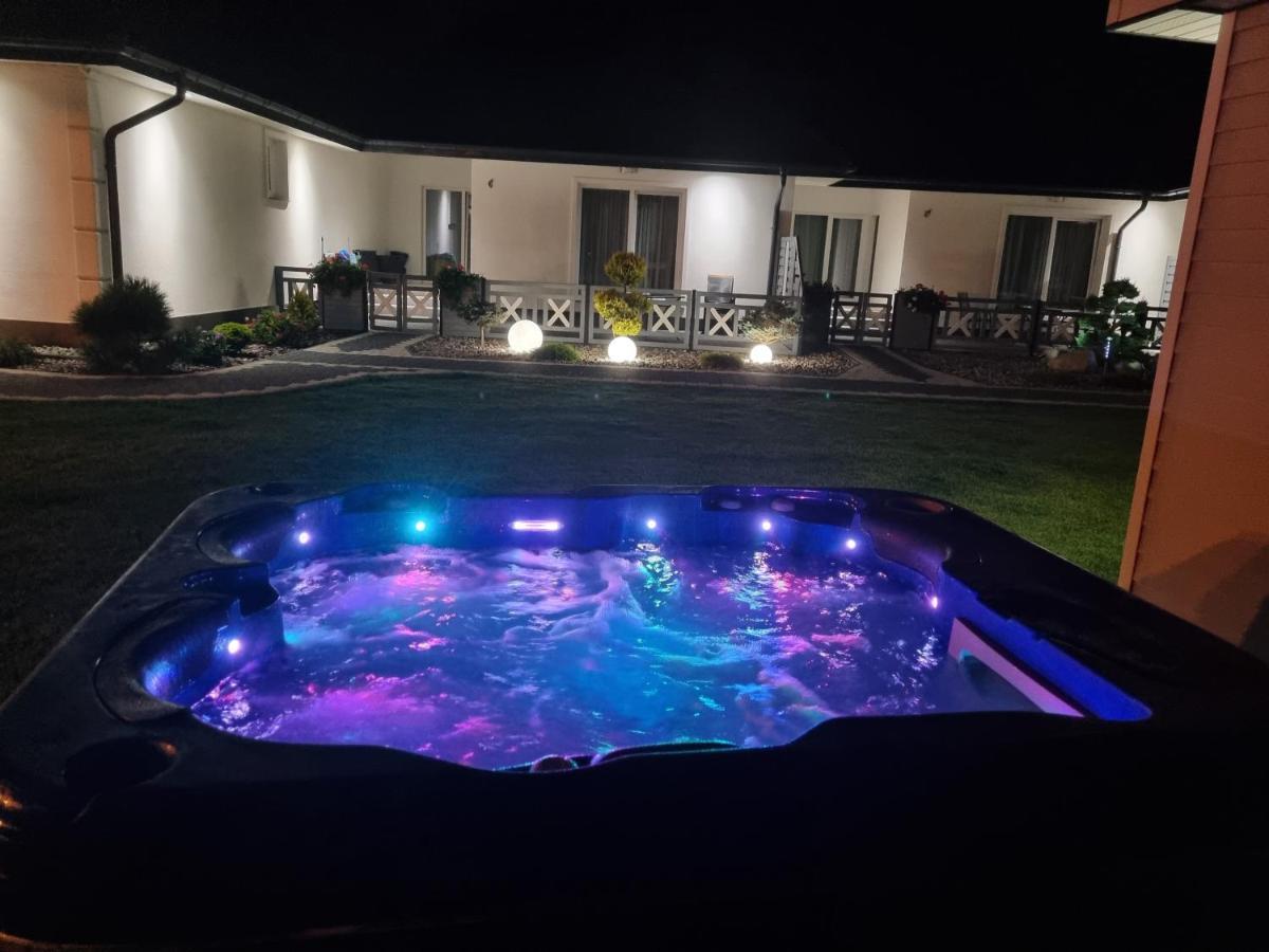 Apartamenty Dzemejra - Jumeirah Ujście-Darłowskie Extérieur photo